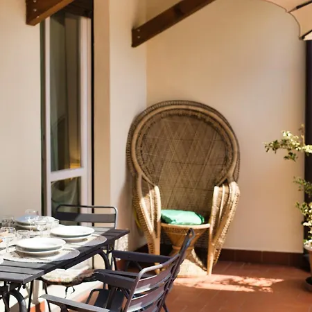 Unika House - Nest With Terrace *